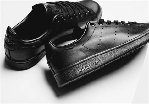 Black Stan Smith Shoes 